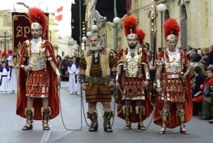 Malte : Procession de l'après-midi du vendredi saint avec transport