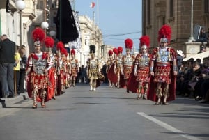 Malte : Procession de l'après-midi du vendredi saint avec transport