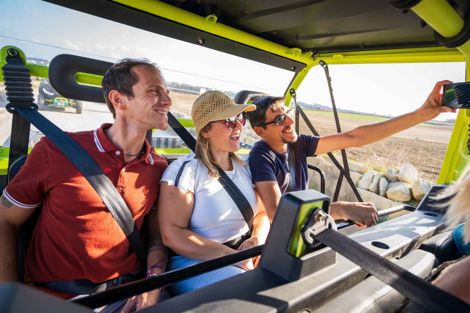 مالطا: جولة غوزو بسيارة دفع رباعي UTV ورحلة بحرية اختيارية قصيرة في كومينو