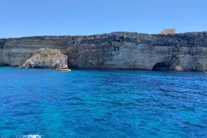 Malta: Gozo i Comino Sunset Tour z Błękitną Laguną i transferem
