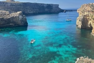 Malta: Gozo, Comino and Blue Lagoon Cruise with Sea Caves