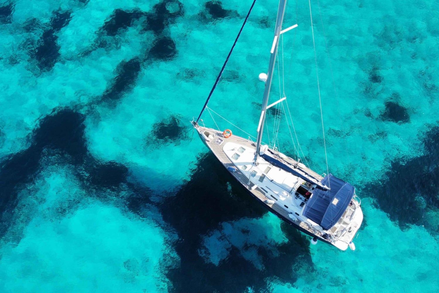 Malta Gozo Comino: Segelcharter bei Sonnenuntergang