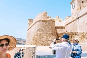 Malta: Gozo Day Trip with Ferry, Lunch, and Bulgarian Guide