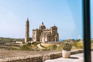 Malta: Gozo Day Trip with Ferry, Lunch, and Bulgarian Guide