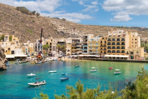 From Malta: Gozo Full-Day Jeep Tour with Lunch and Boat Ride