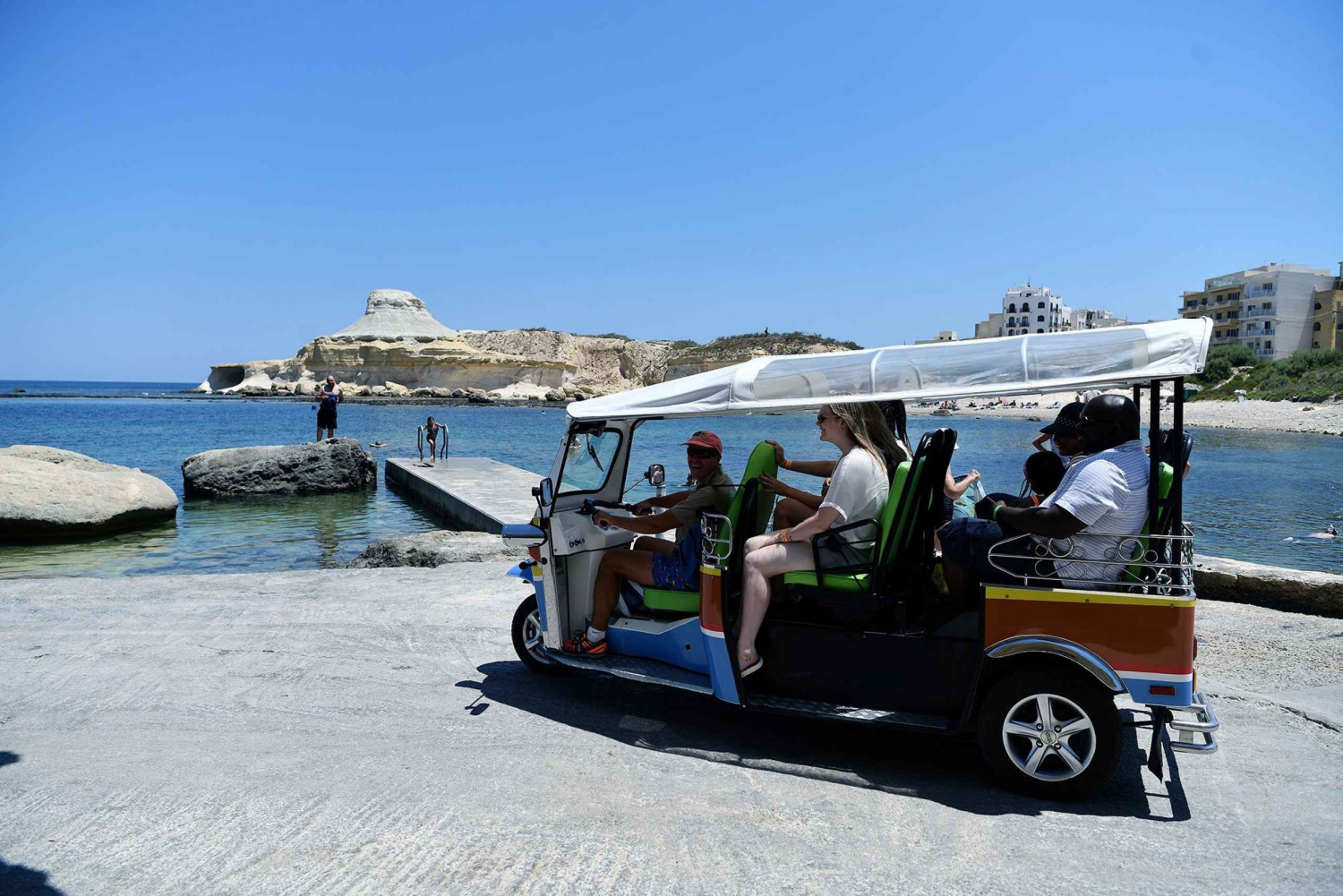 Malta: Gozo Full-Day Tuk-Tuk Tour and Lunch
