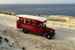 Malta: 5 hr Vintage Bus Tour - Mdina & Blue Grotto inc. food