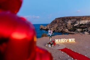 Malta: Marrige Proposal with Scenic Views and Picnic