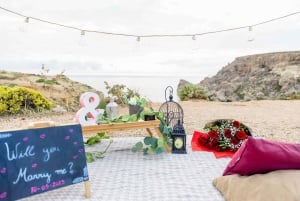 Malta: Marrige Proposal with Scenic Views and Picnic