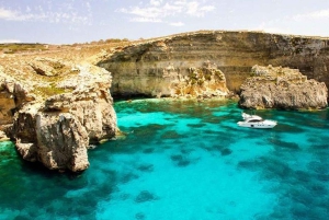 قارب خاص في مالطا: البحيرة الزرقاء، كومينو وكهوف البحر