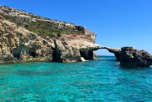 Malta: Privat båtcruise med grotter, strender og badestopp
