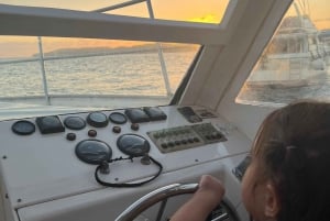 マルタ：ブルーラグーンとクリスタルラグーンへのプライベートボート
