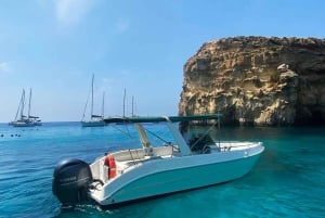 Malta: Private Boat Trip to Comino, Blue Lagoon & Gozo
