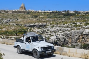 Malta: Private Jeep Tour of Gozo with Lunch