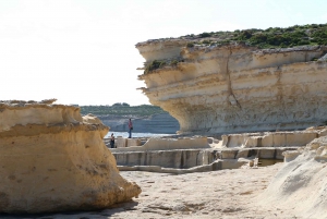 Malta: Private South Coast Nature Hiking Tour With Transport