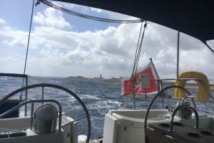 Malta - Privat yachtcharter Privat yachtcharter med skeppare och dryck