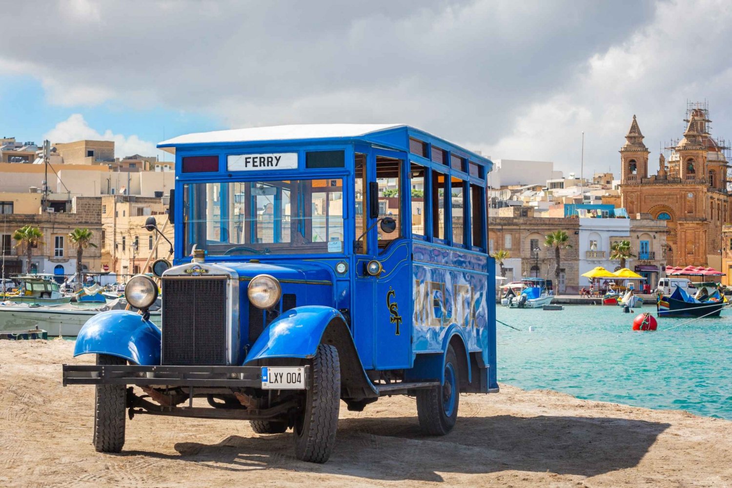 Malta: panoramische toer met oude bus, incl. Palazzo Falson