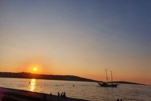 Malta: Solnedgangscruise til Blue Lagoon og grottene