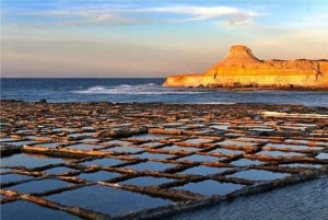 Malta: Sunset Gozo Buggy Tour with Blue lagoon Swimming Stop