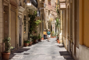 مالطا: رحلة بالحافلة القديمة عبر المدن الثلاث