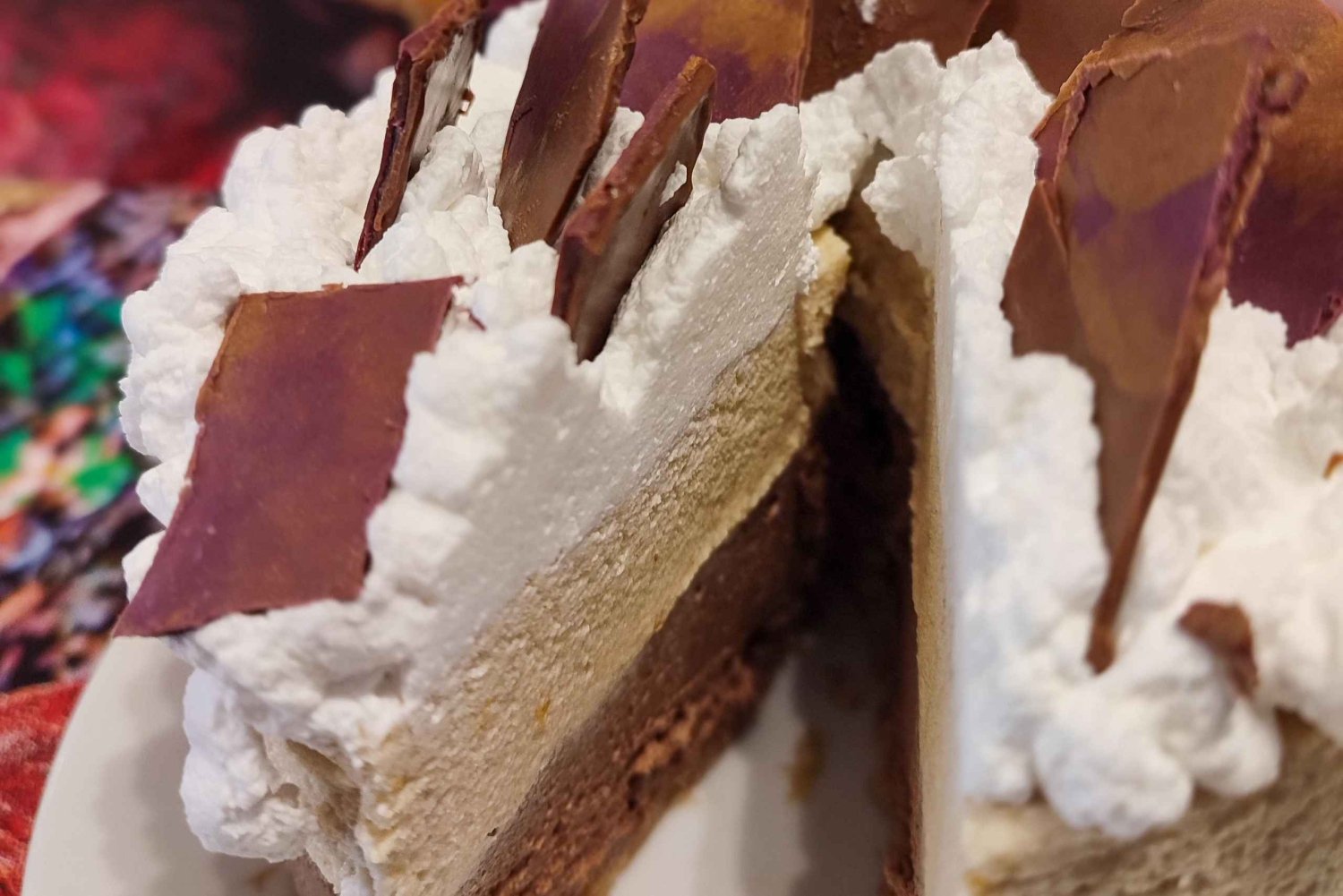 Maltês: Oficina de confeitaria, almoço buffet e degustação de vinhos