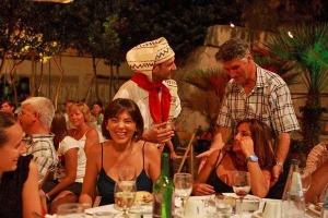 Maltesische Sommer-Folklore-Nächte
