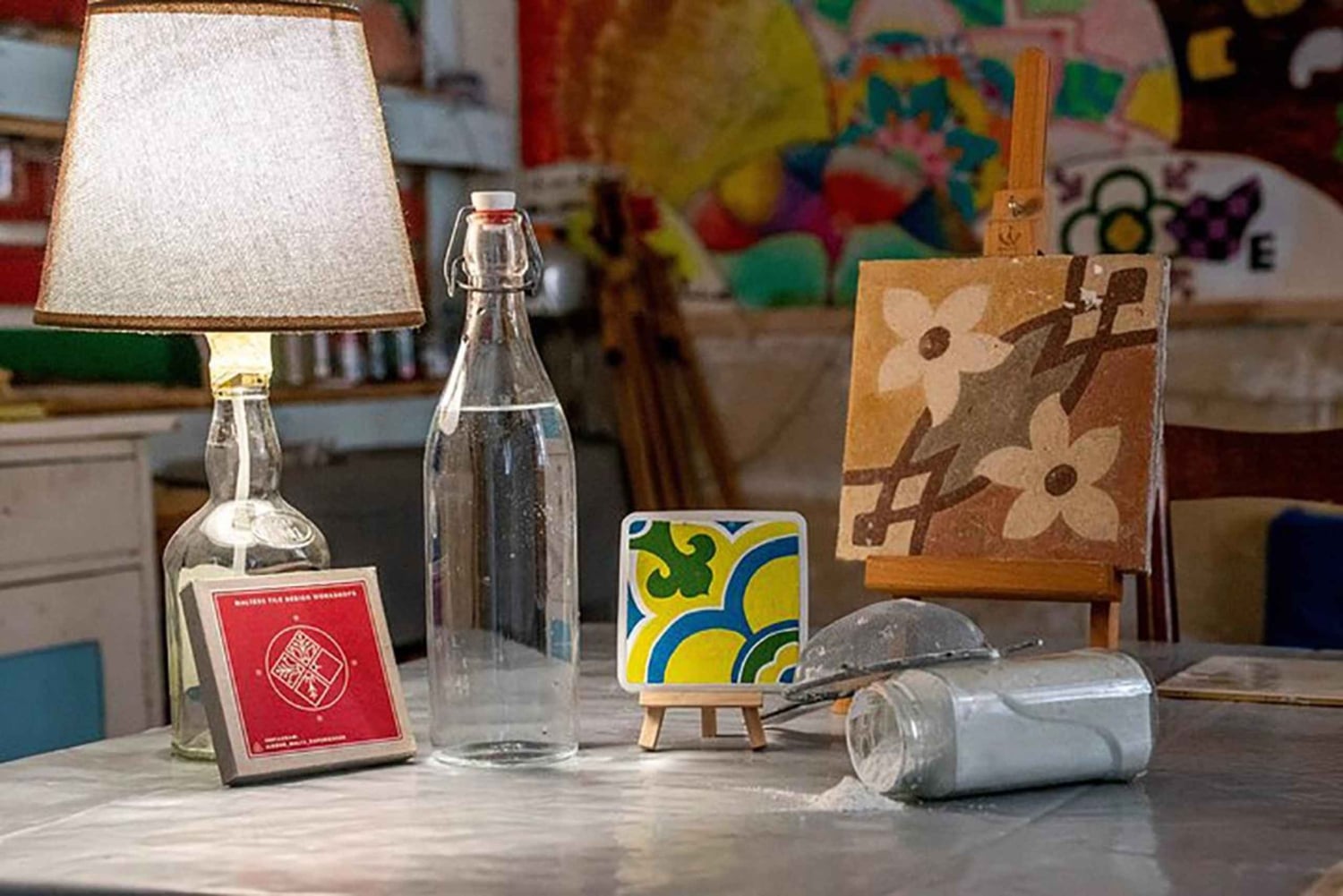 Maltese Tegel - Souvenirschilderworkshop met plaatselijke bewoners