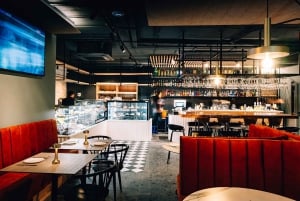 Malta: wijnproeverij met lokale kazen en gezouten hammen