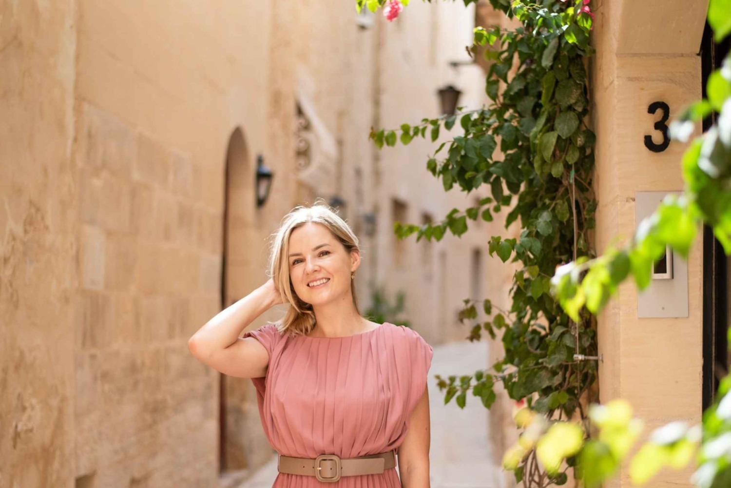 Mdina Professional Photoshoot 45 min over 70 digital Photos