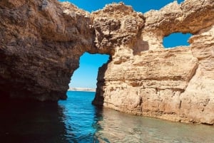 Mellieha: 3:00pm Speedboat round Comino Caves 2h Blue Lagoon
