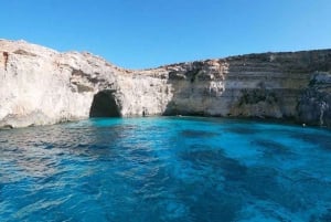 Mellieha: 3:00pm Speedboat round Comino Caves 2h Blue Lagoon