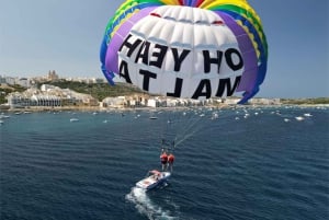 Mellieha Bay: Parasailing