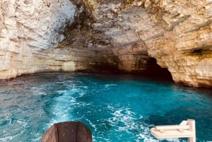 Mellieha: 1:00pm Speedboat round Comino Caves 2h Blue Lagoon