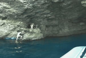 Mgarr/Cirkewwa: Comino, Gozo & Blaue Lagune Private Bootsfahrt