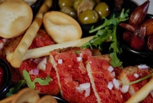 Mosta: Official Rotunda, WWII Shelter, and Buffet Meal Tour