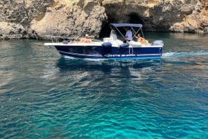 Cirkewwa/Mgarr: Blue and Crystal Lagoon Private Boat Charter