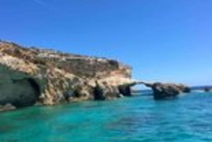 Cirkewwa/Mgarr: Blue and Crystal Lagoon Private Boat Charter