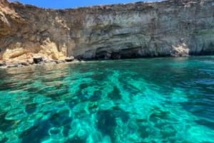 Cirkewwa/Mgarr: Blue and Crystal Lagoon Private Boat Charter