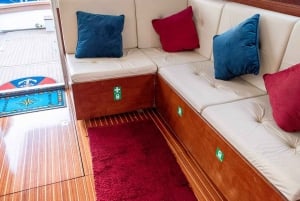 Charter de barco particular Rio 44 Cruzeiros particulares de dia inteiro/meio dia