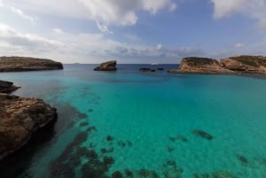 Malta: Comino Blue lagoon & Crystal Lagoon Private Boat Tour