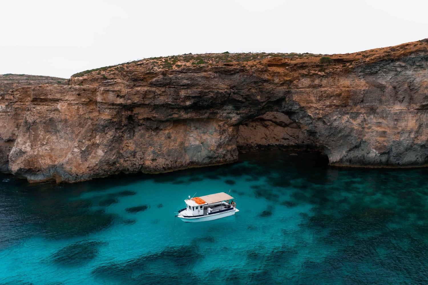 Private Boat Tour Experience with Blue Lagoon and Comino