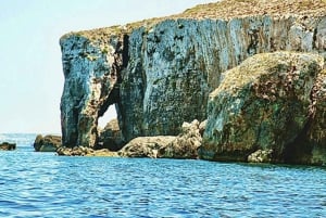 Private Boat Trip: Explore Comino, Blue Lagoon & Santa Maria