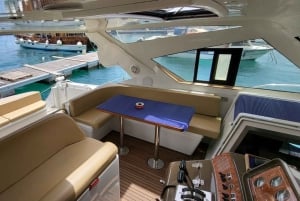 Private Yachtcharter rund um Comino und die Blaue Lagune