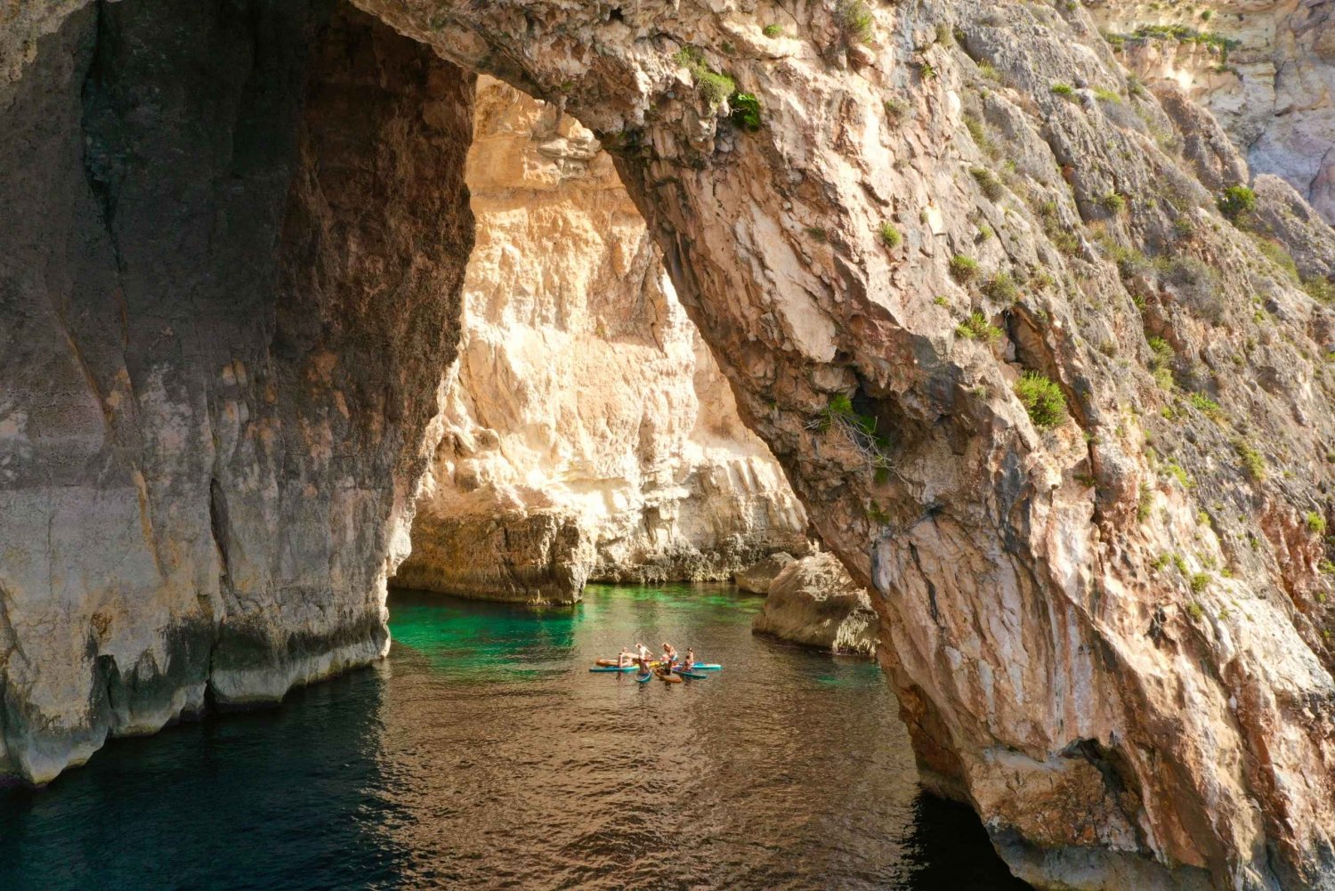 Qrendi: SUP Tour and Snorkeling at Blue Grotto