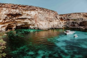 Malta: Roundtrip Ferry to Comino Blue Lagoon w/Gozo Option