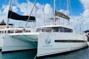 Zeil de nacht in met elegantie