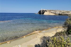 Saint Paul's Bay: Hiking Tour with Local Products Picnic