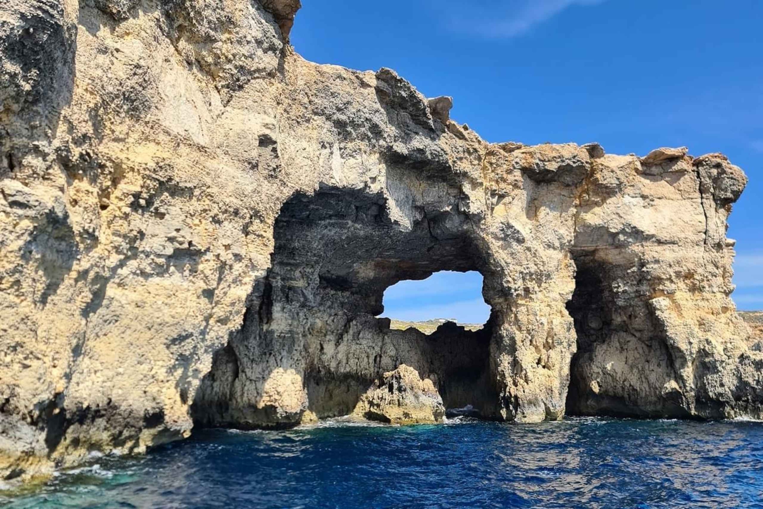 SerenityBoatChartersMalta: Blå lagunen, Comino, Gozo och havsgrottor