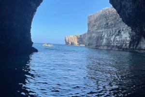 SerenityBoatChartersMalta: Blå lagunen, Comino, Gozo och havsgrottor