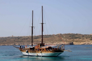 Sliema: 3-Island Cruise with Buffet Lunch and Drinks